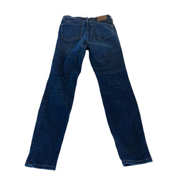 Madewell 9" Mid-Rise Skinny Jeans in Larkspur Wash: TENCEL Denim‎ Edition - Picture 4 of 11